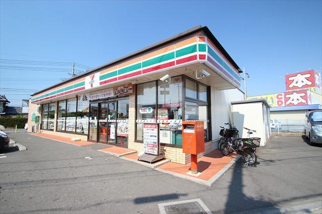 コンビニ　セブンイレブン（コンビニ）まで273m