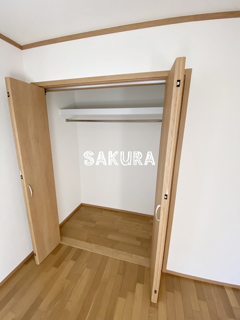 収納　お荷物の多い方でも安心のクローゼット付き♪