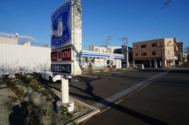 コンビニ　ローソン鶴見仲通一丁目店（コンビニ）まで359m