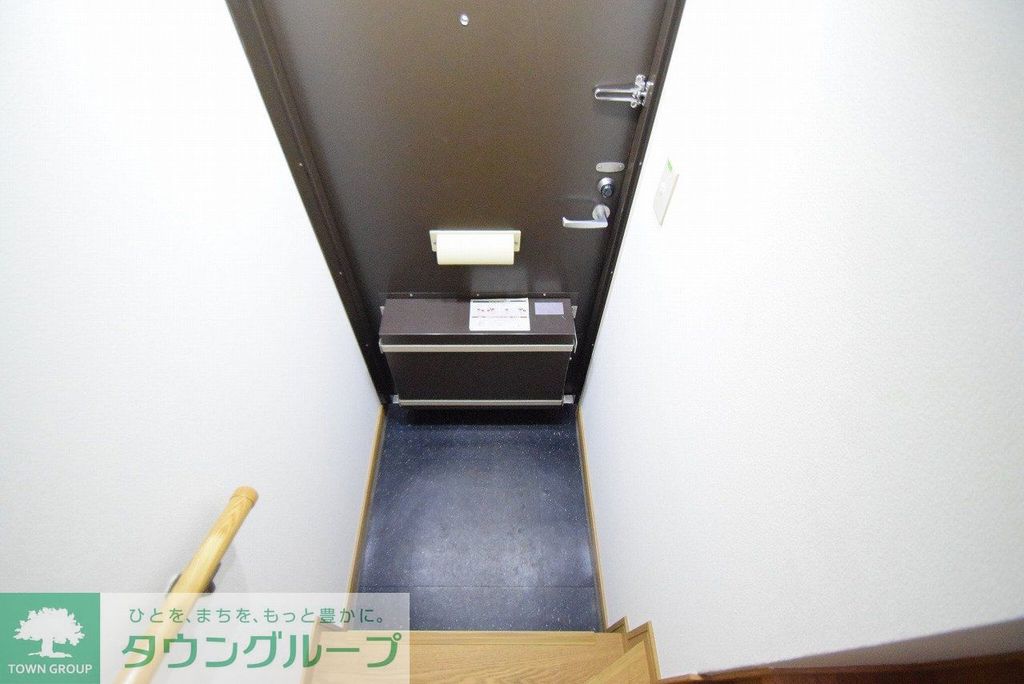 玄関　現況を優先
