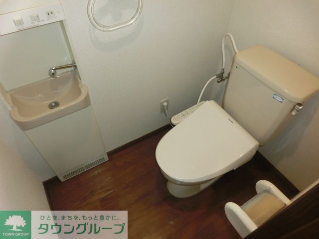 トイレ　ウォシュレット完備