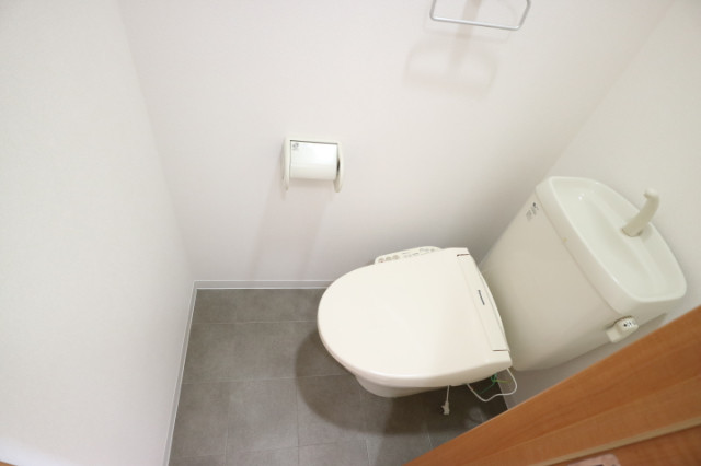 ウィズ高辻通のトイレ写真