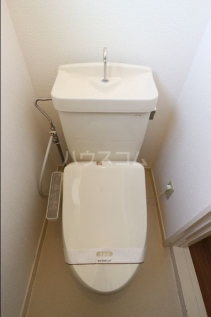 フラワーエステートのトイレ写真