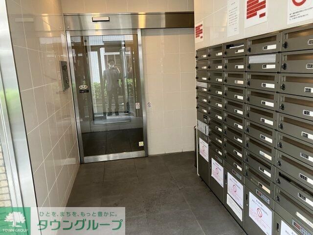 エントランス　部屋探しは株式会社　タウンハウジング　までお気軽にお問合せ…