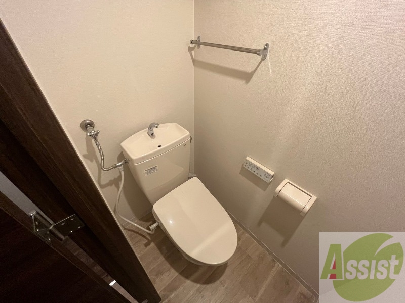 トイレ　トイレです。ウォシュレット付を探している方、おすすめです！