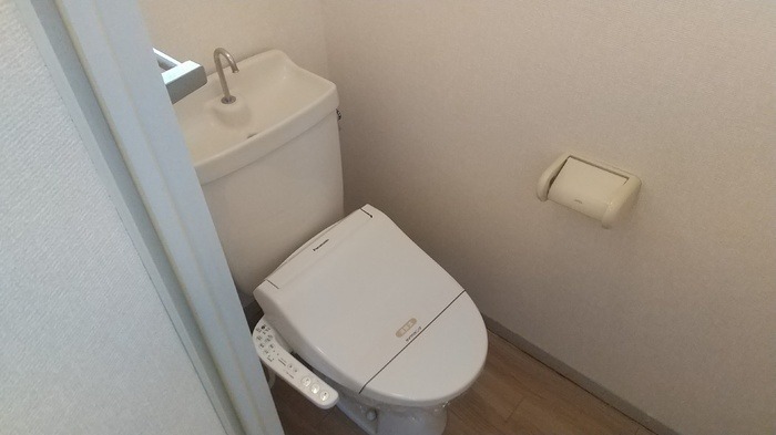 トイレ　図面と現状に相違がある場合には現状を優先