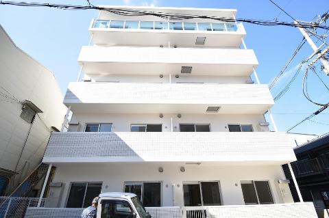建物外観　外観写真（昼）