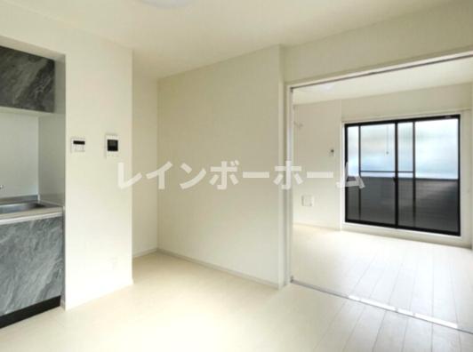 居室・リビング　※建築中のため同施工会社参考写真となります。