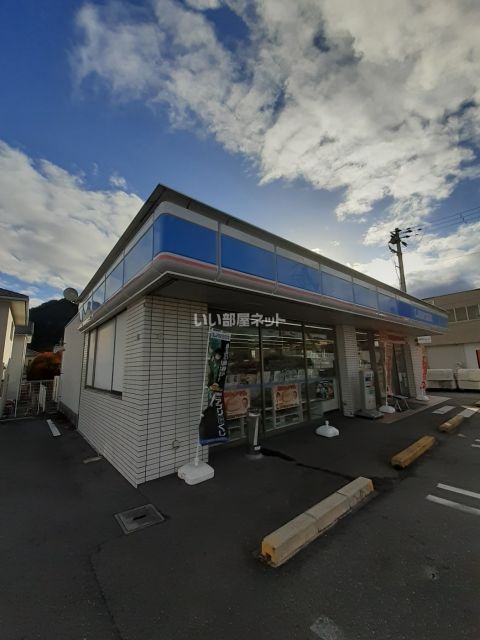 コンビニ　ローソン　西脇野村店（コンビニ）まで265m