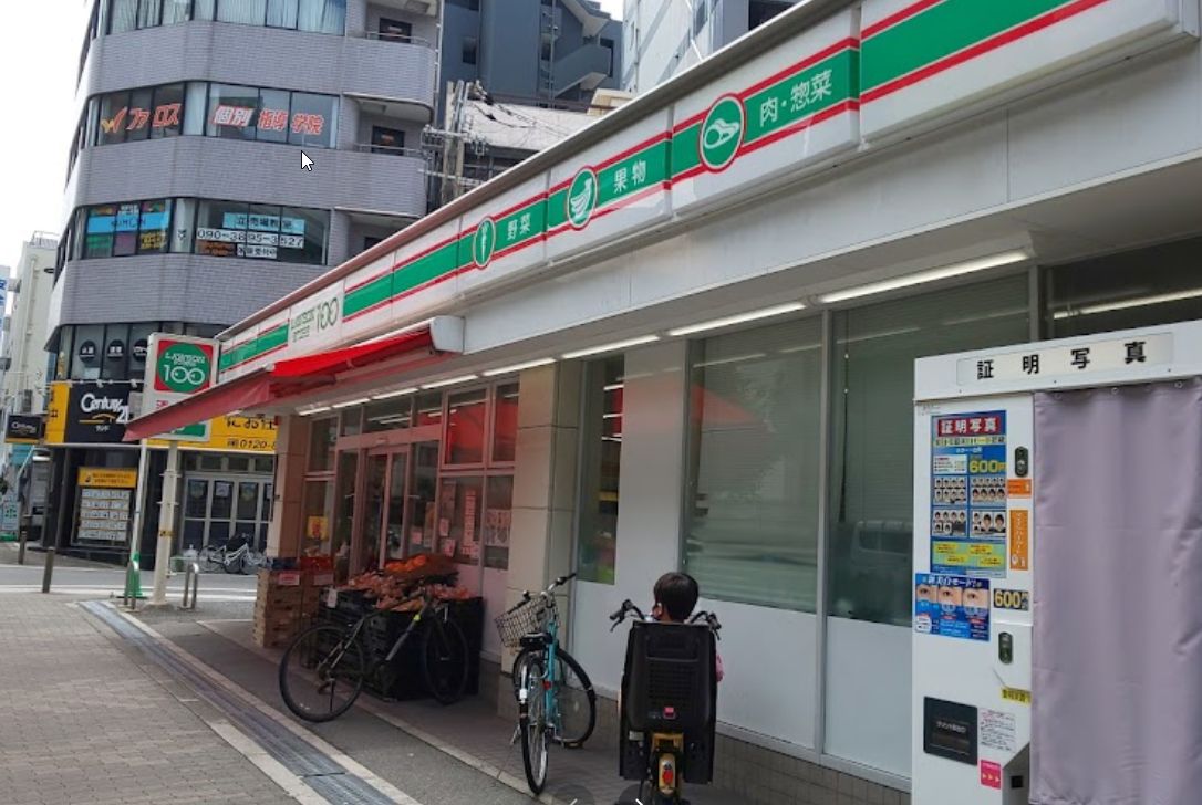 コンビニ　ローソンストア100 LS西区京町堀店（コンビニ）まで184m