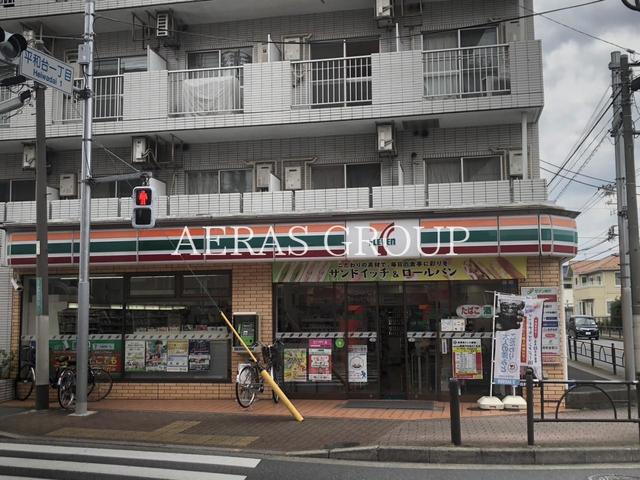 コンビニ　セブン-イレブン 練馬平和台３丁目店（コンビニ）まで373m