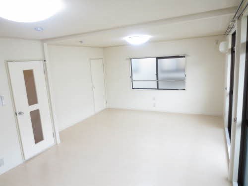 居室・リビング　※別部屋参考写真※