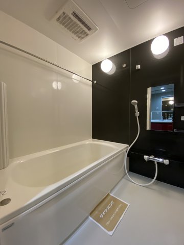 バス・シャワールーム　別のお部屋のお写真です