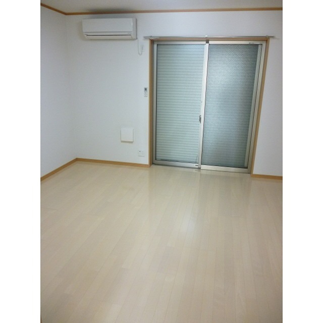 居室・リビング　エアコン付き