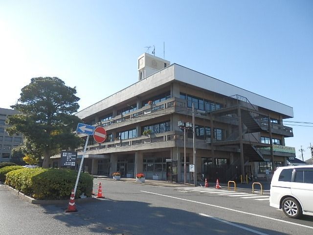 役所　柏市役所（役所）まで1200m