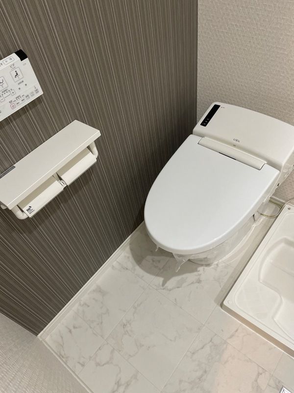 トイレ　別部屋参照写真