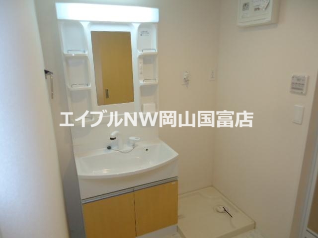 洗面設備　洗髪洗面化粧台