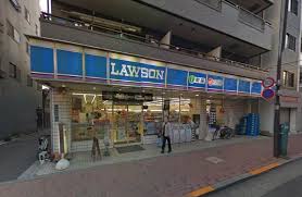 コンビニ　ローソン 浅草四丁目店（コンビニ）まで492m