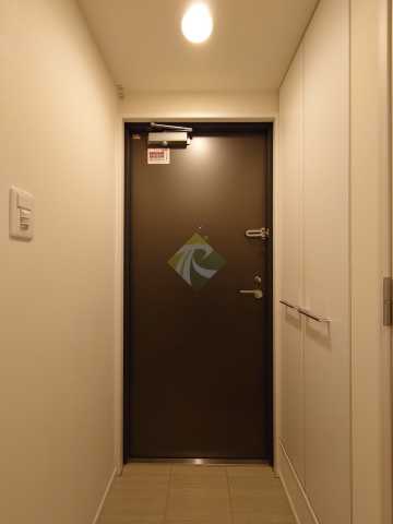 玄関　ルオーレ恵比寿
