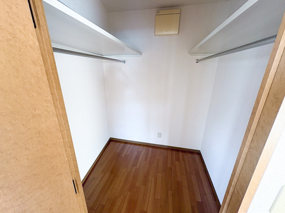 収納　※別部屋の写真です