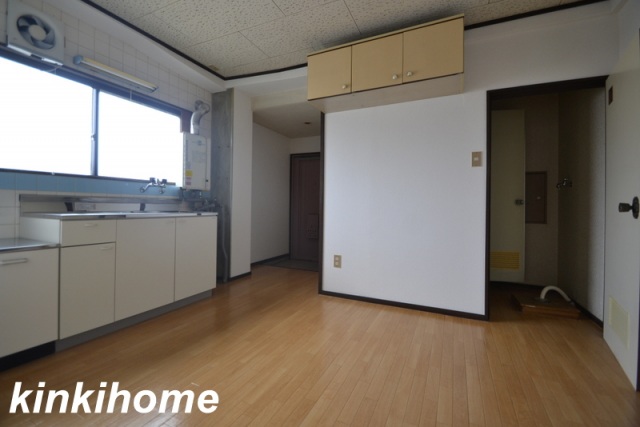 居室・リビング　写真は別のお部屋です。※現況を優先
