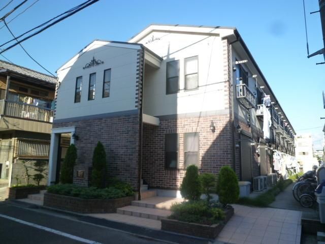 建物外観　閑静な住宅街