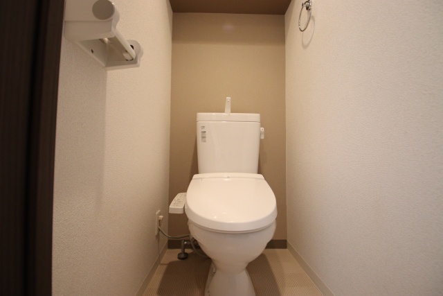 プレサンス名古屋STATIONルミアスのトイレ写真