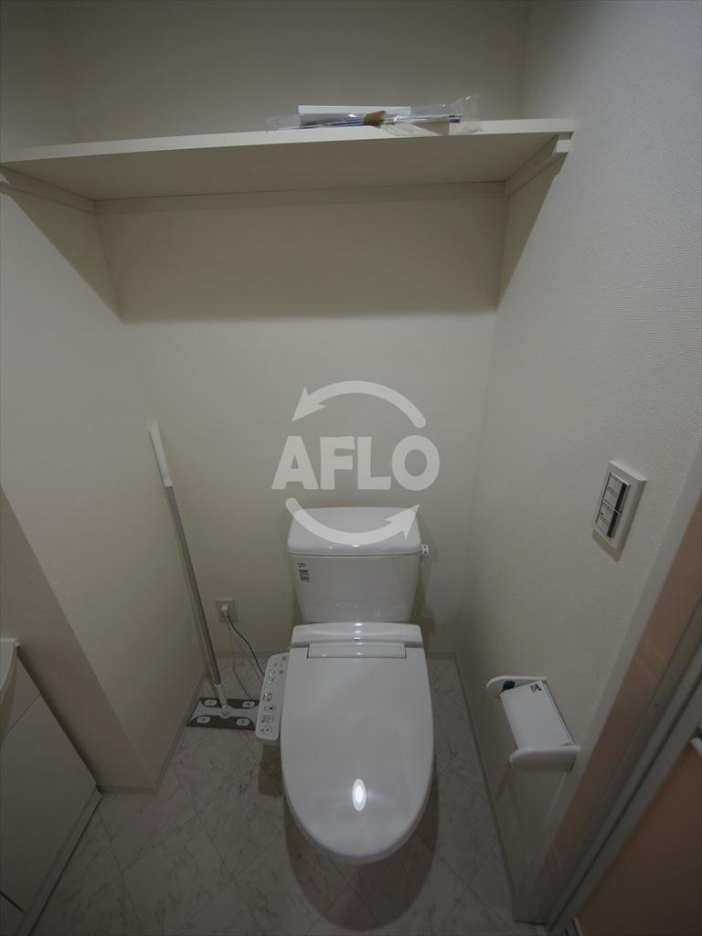 地下鉄御堂筋線 大国町駅 徒歩5分 10階建 築10年のトイレ写真
