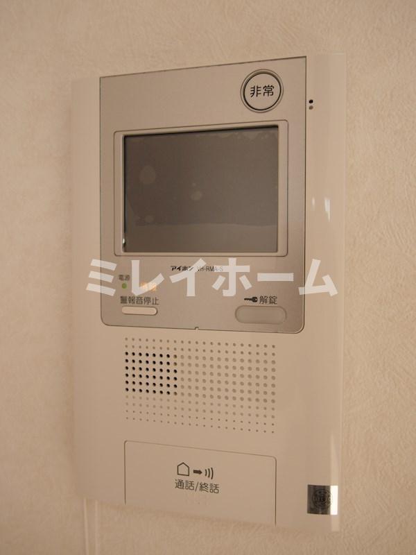セキュリティ　同建物内、別のお部屋の参考写真になります。