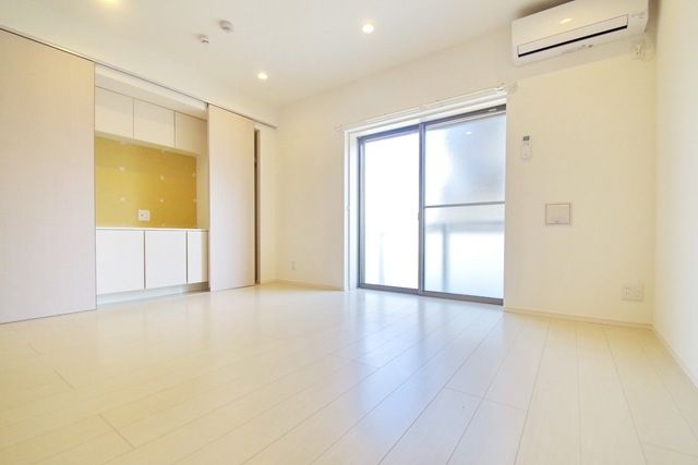 居室・リビング　★賃貸物件のお問い合わせはタウンハウジング登戸店まで★