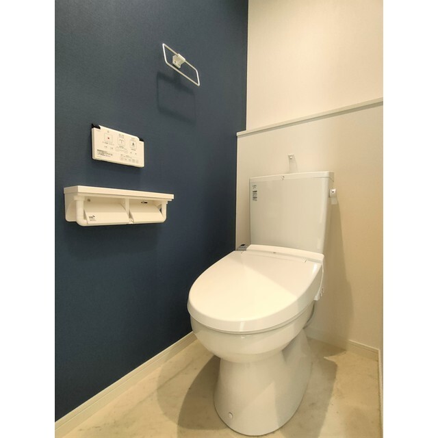 エストレラ B棟のトイレ写真