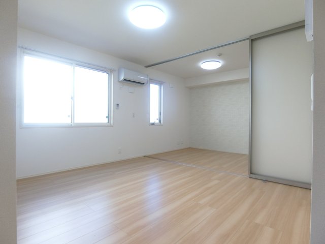 ライフステージ A棟の居間写真