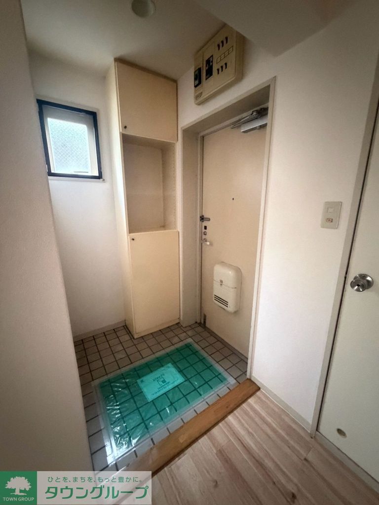 ハイライズ西船弐番館の玄関写真