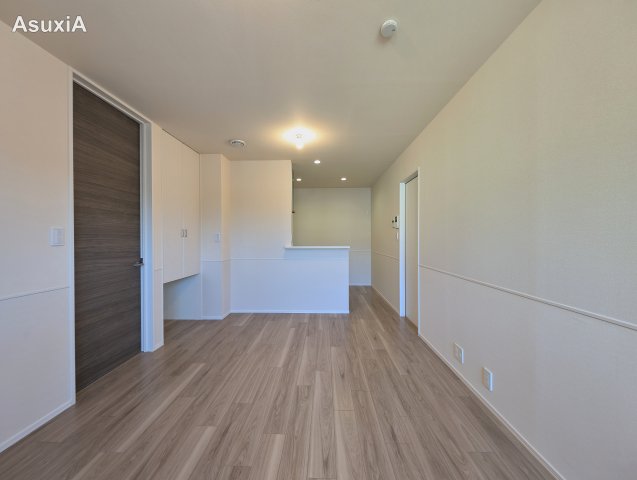 居室・リビング　別タイプのお部屋の写真です
