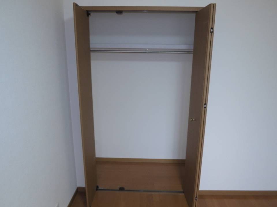 収納　クローゼット