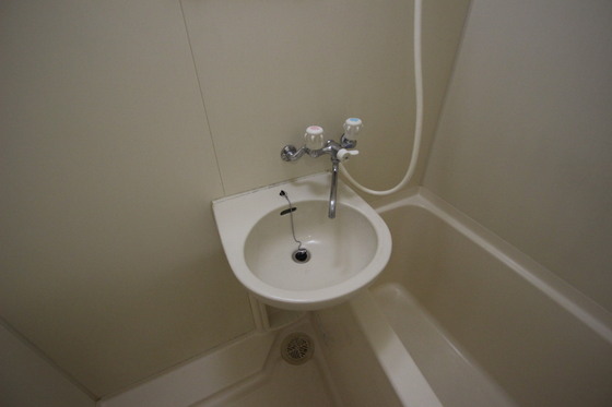 洗面設備　※別部屋の写真です
