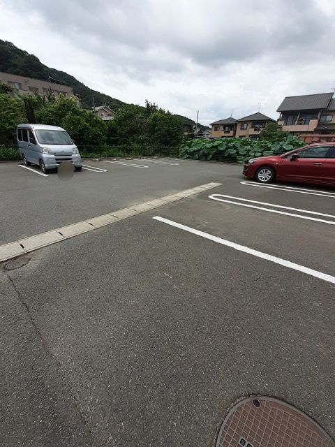 【Ｍａｉ　Ｄｅａの駐車場】