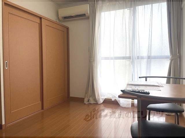 居室・リビング　洋室