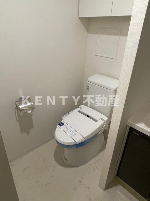 トイレ　シンプルで使いやすいトイレです