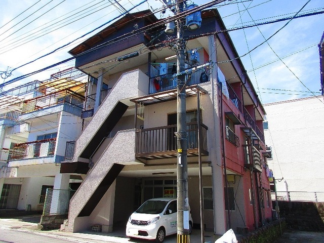 ひかりビルの建物外観