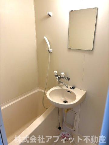 バス・シャワールーム　ユニットバス