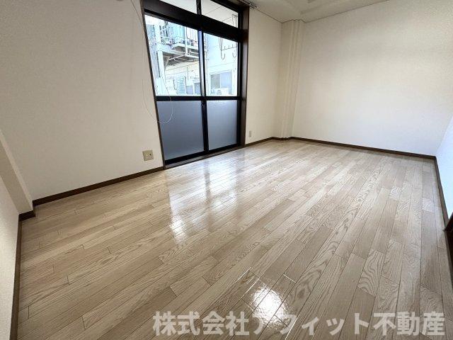 居室・リビング　洋室7.7帖