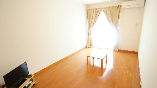 居室・リビング　号室指定により家具家電付になります。