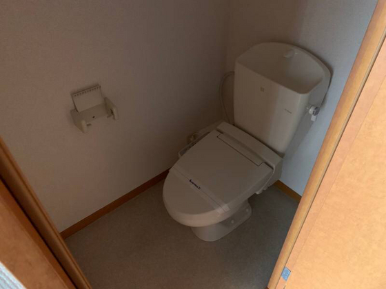 トイレ　※別部屋の写真です