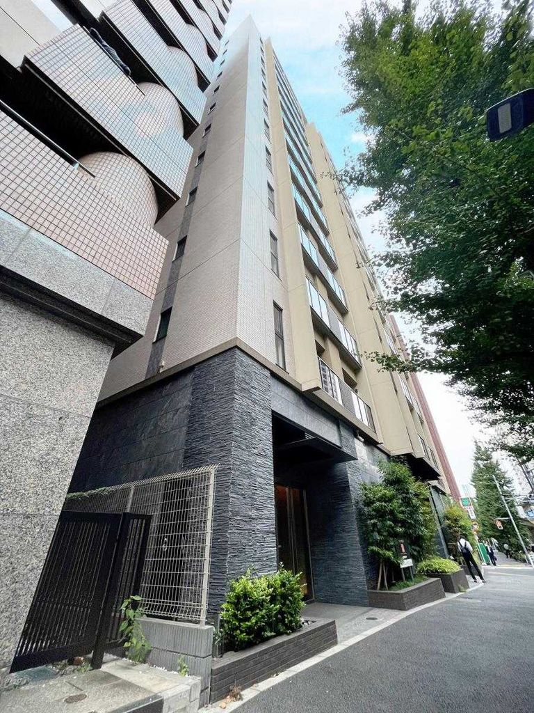 品川区西五反田のマンションの建物外観