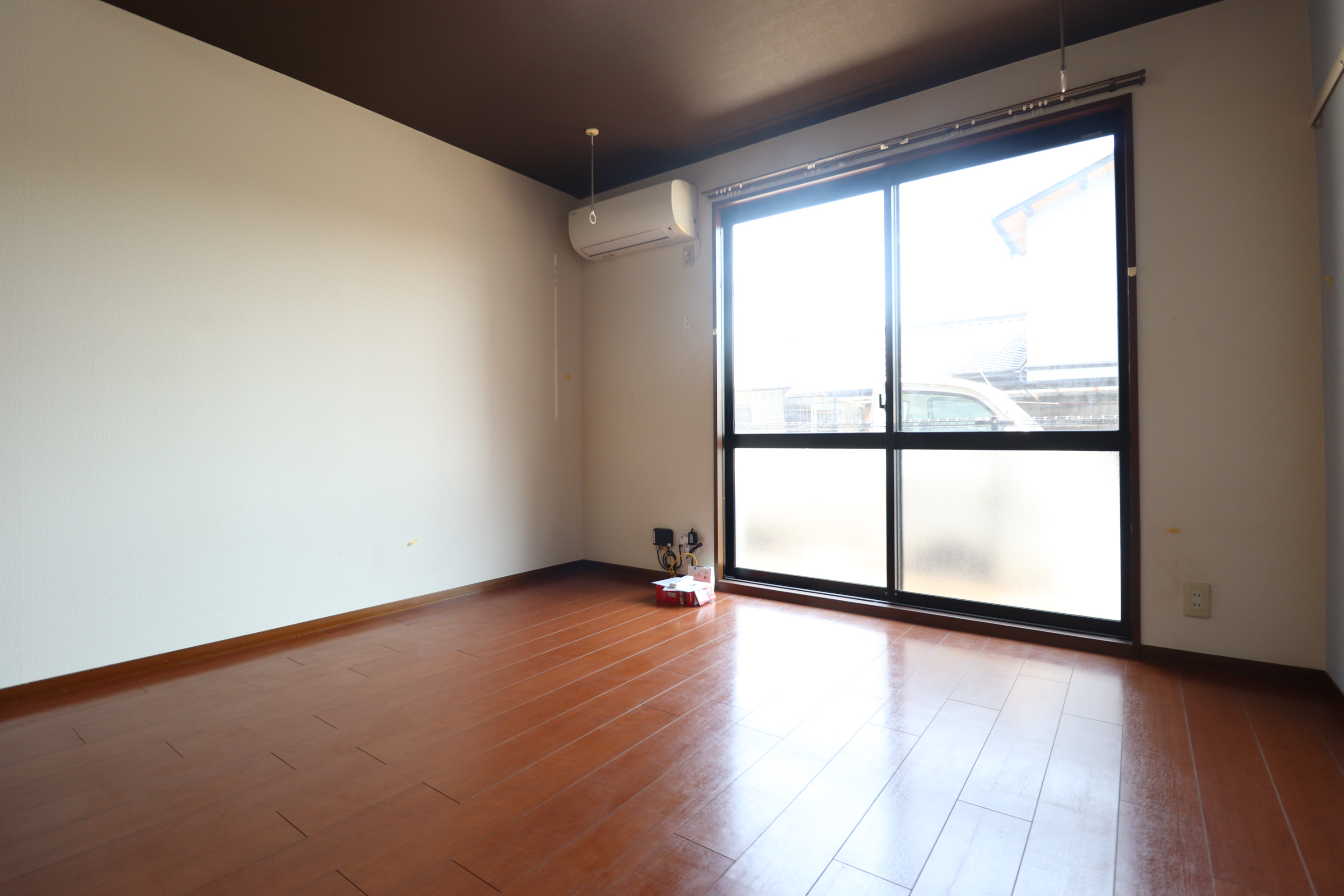 居室・リビング　7.5帖の洋室♪