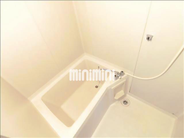 バス・シャワールーム　一日の疲れを癒してください。