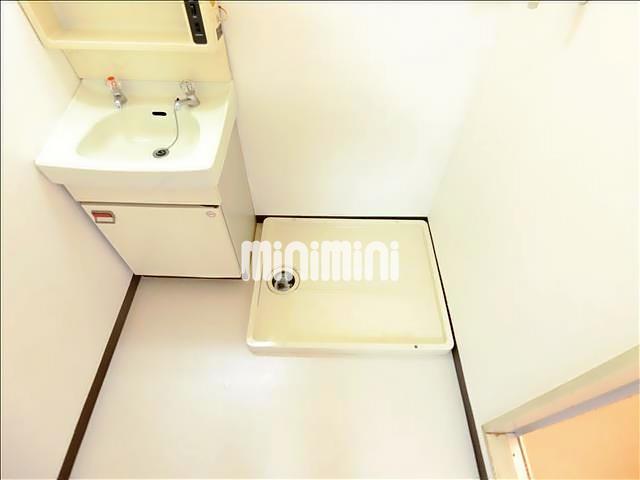 その他部屋・スペース　室内に洗濯機が置けます。