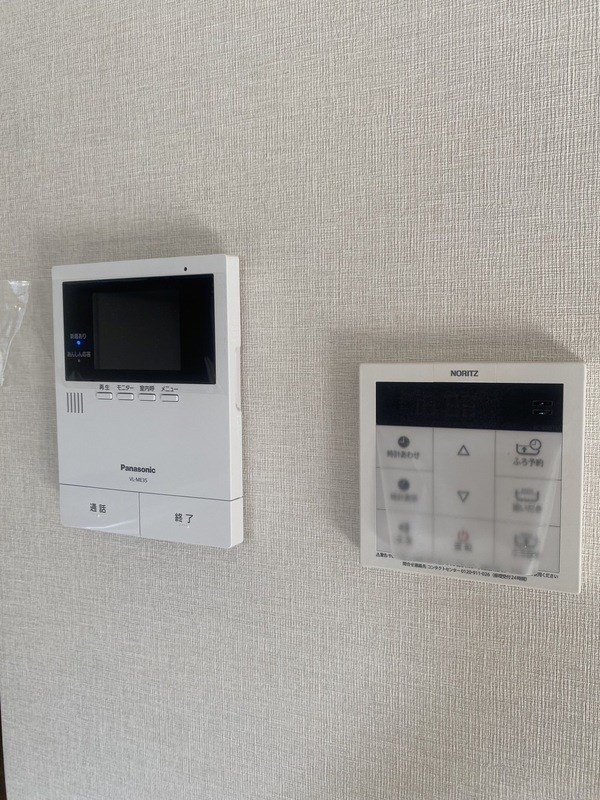 セキュリティ　モニター付きインターホン♪