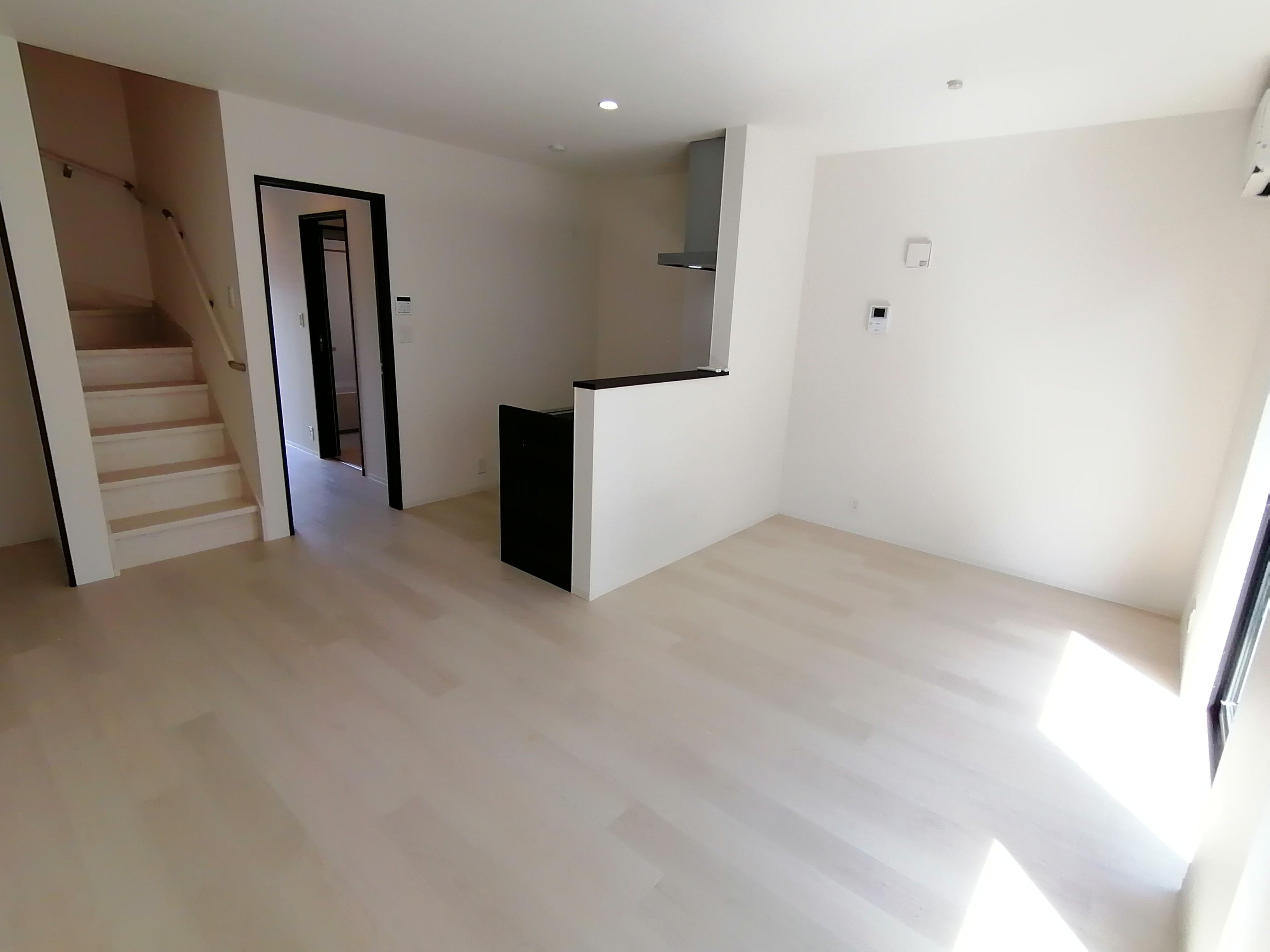 居室・リビング　カウンターキッチン♪